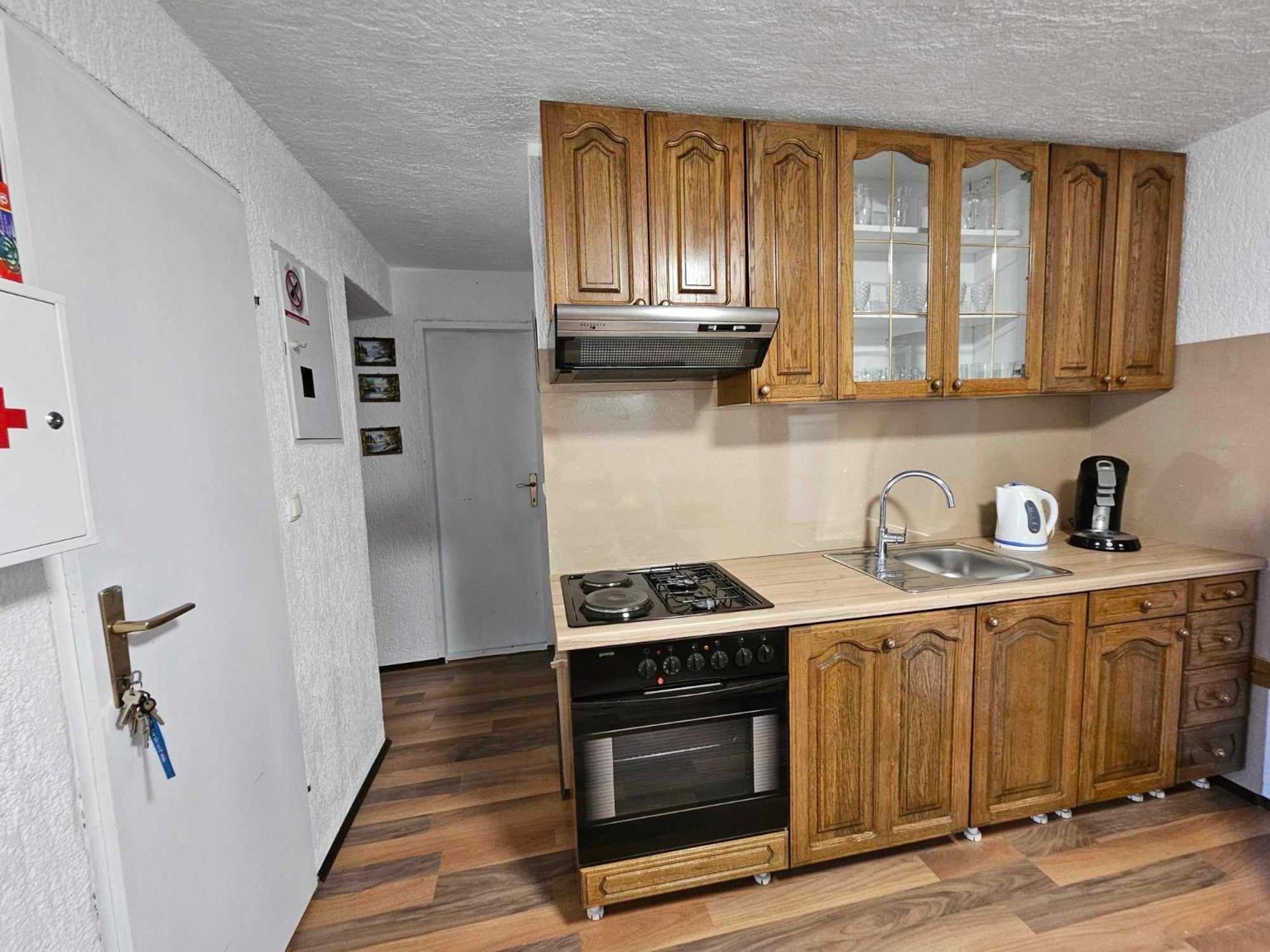 Apartman Zahira Karlobag Buitenkant foto